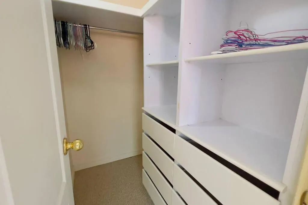 Apartman Penthouse With 2 Bedrooms, 2 Full Bathrooms, 2 Smart Tv, Gym, Communal Laundry Quito