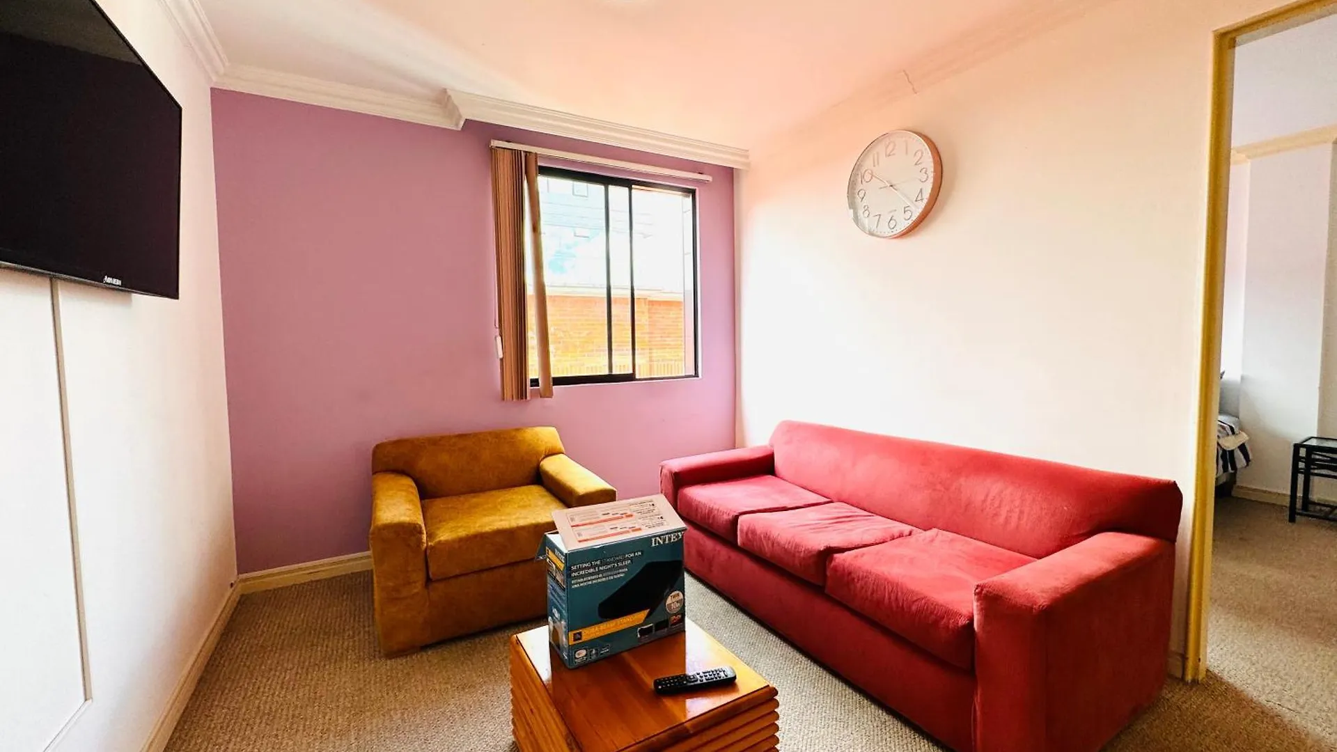 קיטו Penthouse With 2 Bedrooms, 2 Full Bathrooms, 2 Smart Tv, Gym, Communal Laundry